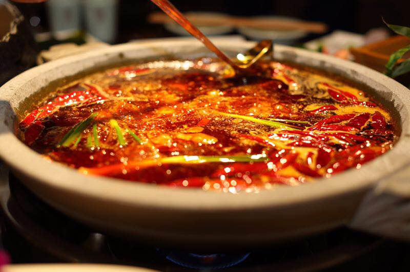 重庆特色火锅是怎么产生的？