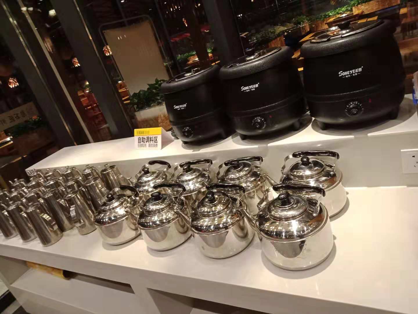重庆火锅加盟店后厨必备设备清单_憨石匠鲜菜火锅加盟